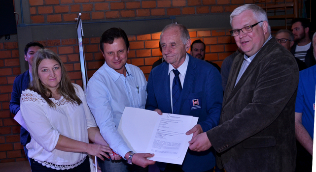 Cruz Machado assina acordo de cooperação com Universidade Tecnológica de Kielce