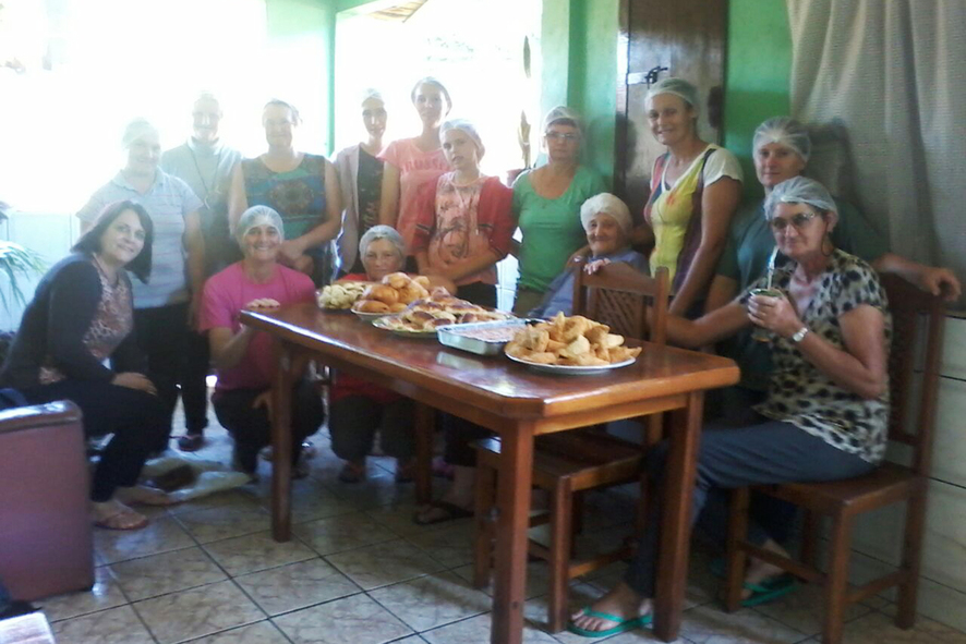 Projeto Gênero e Geração realiza capacitação na Linha Paraná