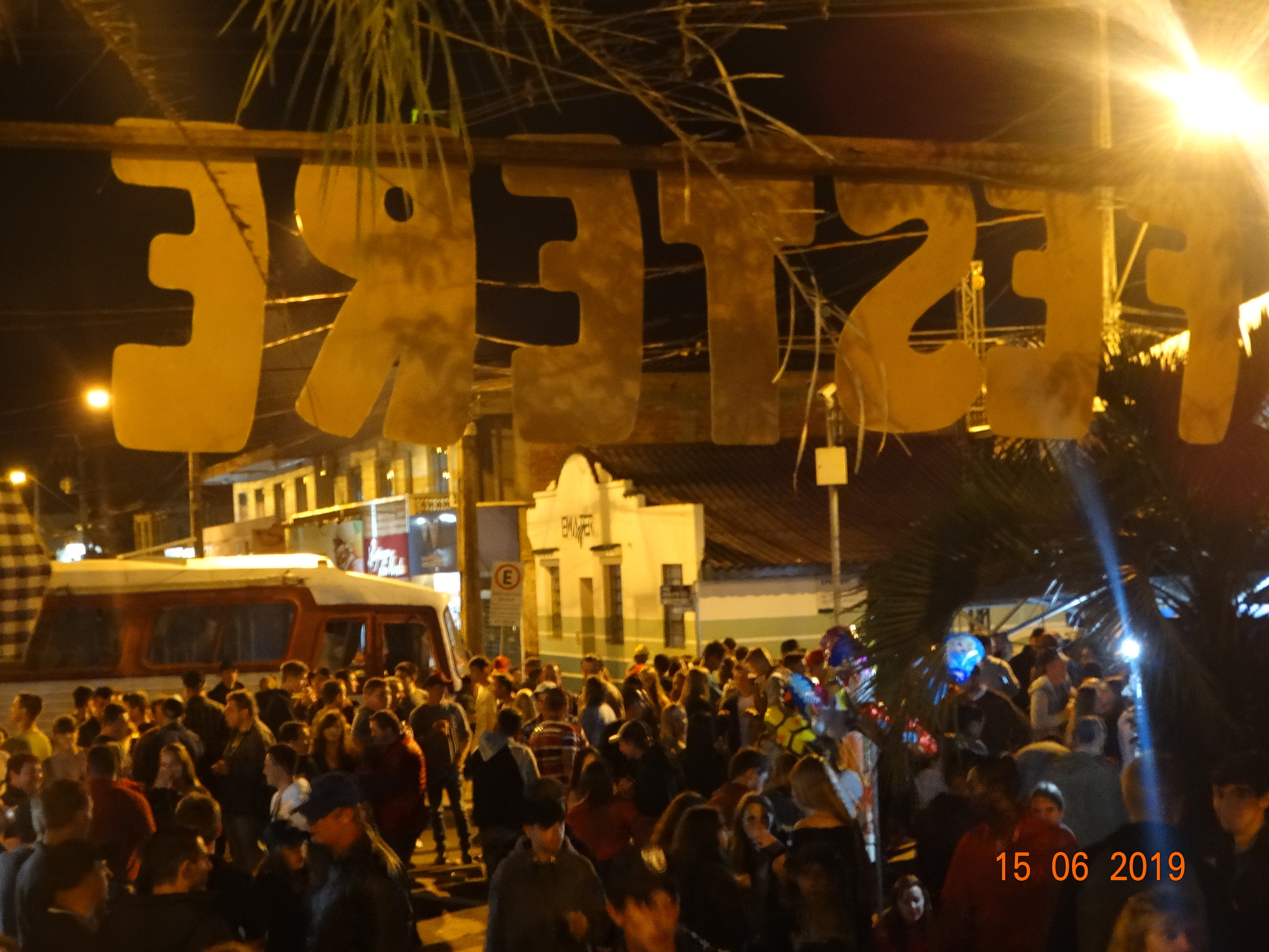 9º Festerê na Praça contou com grande presença do público e foi um sucesso